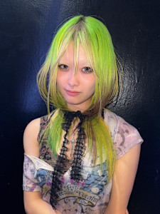 オーダーメイド　デザインカラー　ブリーチカラー　原宿