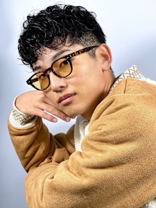 強めカールで魅せる大人スパイキーーショート - ヒロ銀座ヘアーサロン銀座一丁目店掲載