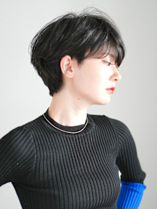 前下がりショート・ボブ/絶壁解消/前髪あり/40代/30代 - INCEPTION  GINZA 銀座掲載