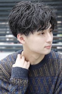 【縦落ちソフトツイスパ】　コンマバング - LIPPS hair 仙台ロフト【リップスヘアー】掲載