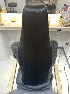 【圧倒的艶髪】艶髪オベリスク、酸性縮毛矯正