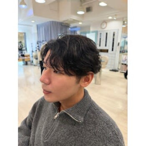 メンズセンターパート