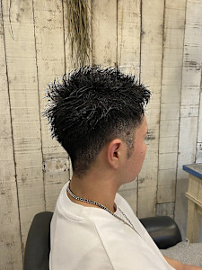 スパイキーショート