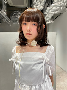 内巻きレイヤー/オリーブブラウン - MINX OVER掲載