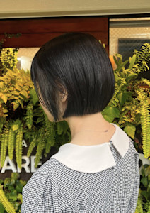 シンプル美人なミニボブ