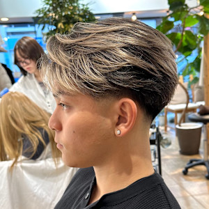 メンズバレイヤージュ　シャドールーツ　テーパーフェード - Hair Salon Mimosa Works掲載