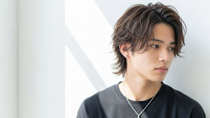 【メンズ】センターパート×ニュアンスロング