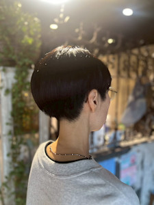 【首元すっきり・大人女性のための丸みショート】