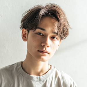 清潔感アップの大人似合わせメンズカット