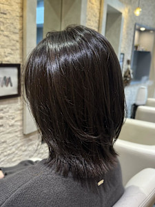 アッシュカラー×レイヤーカット