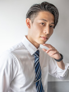 メンズカジュアル