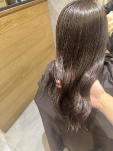 ミルキーグレージュ