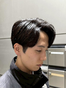 銀座　毛流れパーマ