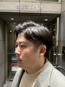 銀座　毛流れパーマ