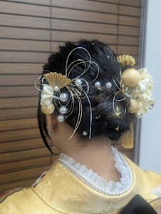 【祝・成人式】片道1時間の道のりと、母娘の涙、想いを繋ぐ - リリー美容室掲載