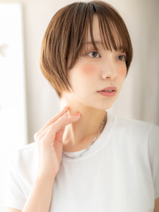 ココアブラウン似合わせカット丸みショートマッシュ20代30代 - COVER HAIR bliss【カバーヘア ブリス】上尾/上尾西口店掲載