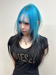 ルーツカラー　デザインカラー　ケアブリーチカラー　姫レイヤー