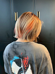 オーダーメイド　デザインカラー　ケアブリーチカラー　ウルフ