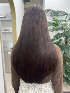  『ROW横浜』カーキカラー