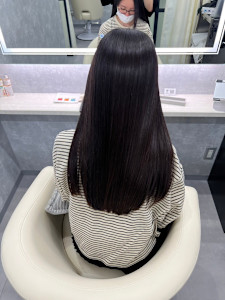  『ROW横浜』ダークトーン艶髪