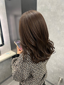  『ROW横浜』ニュアンスカラー×ゆる巻き