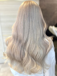 オリーブグレ／小顔に見せるヘア／ココアベージュ／黒髪カタログ