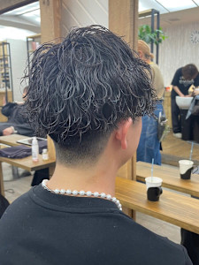 キマリすぎない＊マッシュ×メンズ波巻きパーマ