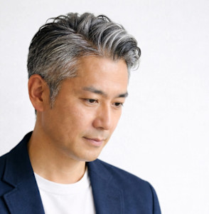 グレイミックス・アップバングショート