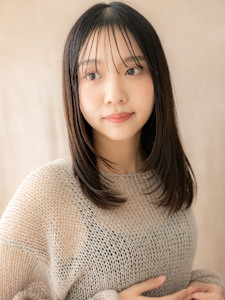 ダークアッシュウェットヘア黒髪美髪レイヤーロング20代30代