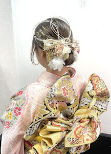 成人式ヘア/振袖ヘア/金箔ヘア/タイトシニヨン/着付け