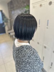 切りっぱなしボブ