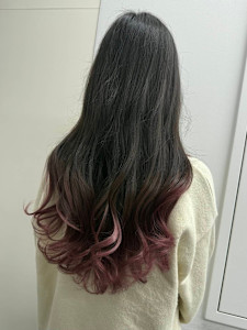 グラデーションピンクベージュ