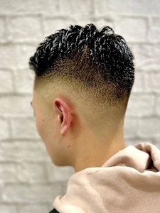 フェードスタイル