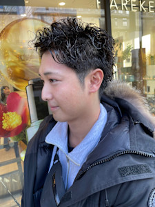 30代メンズショートパーマ