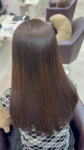 酸性ストレート！自然なストレートヘアに