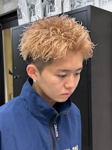 Alma four×スタイル