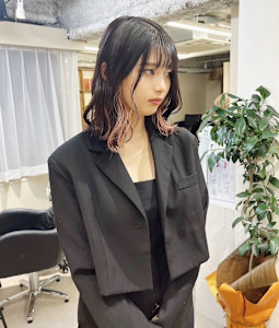 インナーカラーボブ/イヤリングカラー/ハイトーンカラー