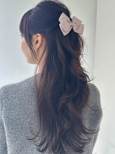 レイヤーハーフアップ