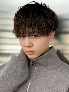 Men’s salon Zina 天神×スタイル