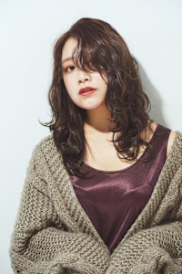 ほつれカールミディ