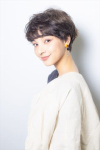 大人ショートボブ