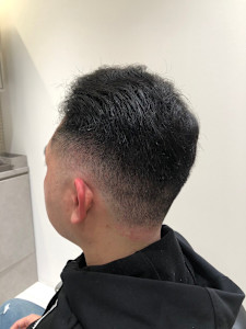 【麻布十番/メンズカット】スキンフェード　癖毛　30代