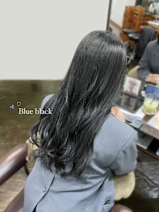 ブルーブラック