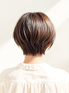 小顔補正カット耳かけこなれウルフマッシュp1　シャドールーツ - COVER HAIR bliss 【カバー ヘア ブリス】川口/ららテラス川口東口駅前店掲載