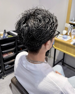 スパイキーショート