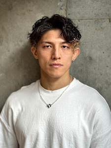 緩め波巻きパーマ