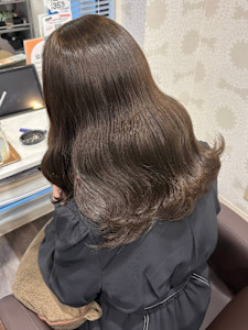 オリーブベージュ/オリーブグレージュ/赤味消しカラー