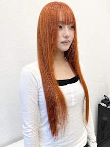 黒髪クラゲヘアーオリーブグレー小顔ココアベージュロングヘア