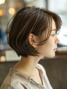 大人ショート/ショートボブ/白髪ぼかし/白髪染め/艶カラー