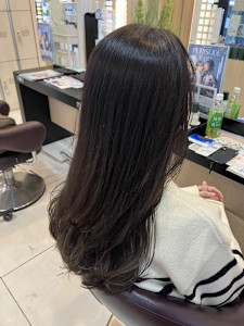 レイヤーロング美髪くびれワンカールシルキーグレージュ